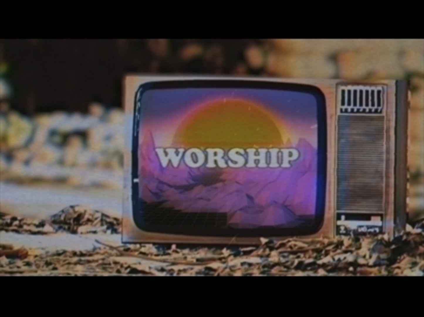 Retrovisions Worship Segment Bumper